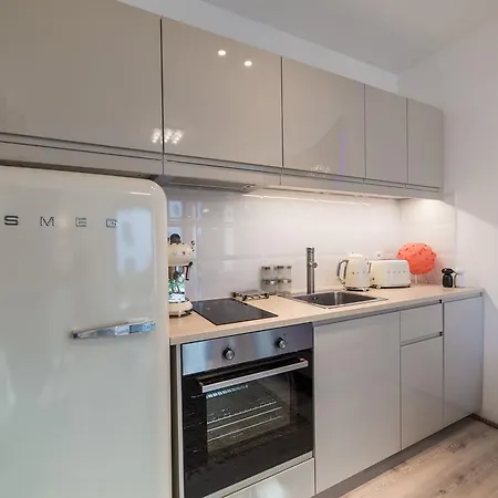 Apartament Firebird